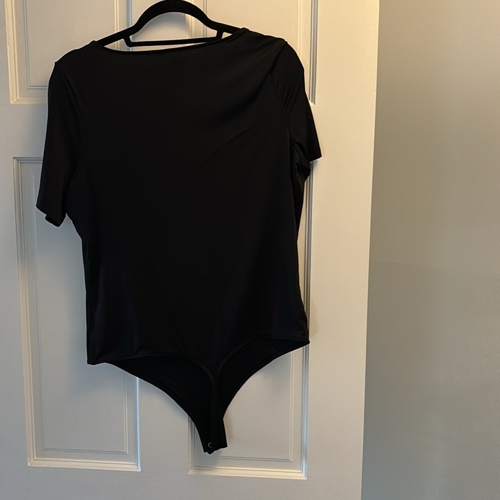 Express bodysuit - Picture 2 of 4